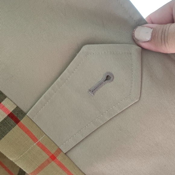 NWOT Burberry London Classic Tan Check Trench Coat - Picture 6 of 8